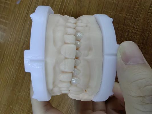 kupować Plastikowe obudowy do implantów dla wysokiej trwałości w długotrwałym przechowywaniu i transporcie implantów stomatologicznych online manufacture
